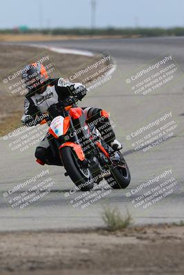 media/Sep-10-2023-Pacific Track Time (Sun) [[44210541ad]]/Group C/1140pm (Outside Grapevine)/